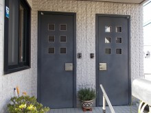 2世帯戸建て 玄関ドアのリフォーム 2世帯戸建て 玄関ドアのリフォーム